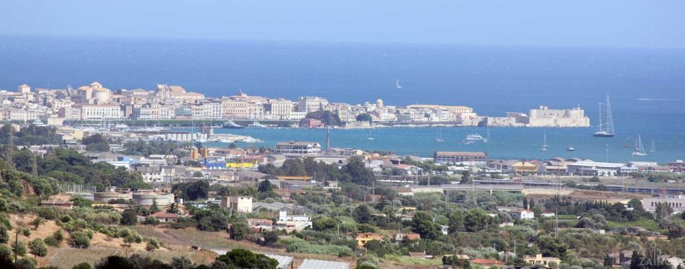 Syracuse again, and the island of Ortygia which was the cente of the ancient city